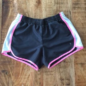 Running shorts